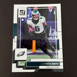 DeVonta Smith: Philadelphia Eagles, Wide Receiver 2022 Panini Donruss #168